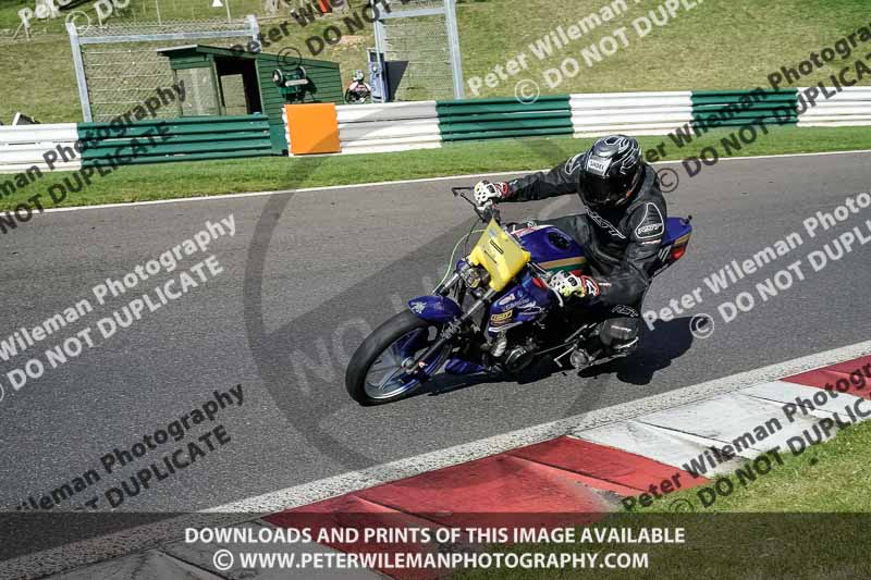 cadwell no limits trackday;cadwell park;cadwell park photographs;cadwell trackday photographs;enduro digital images;event digital images;eventdigitalimages;no limits trackdays;peter wileman photography;racing digital images;trackday digital images;trackday photos